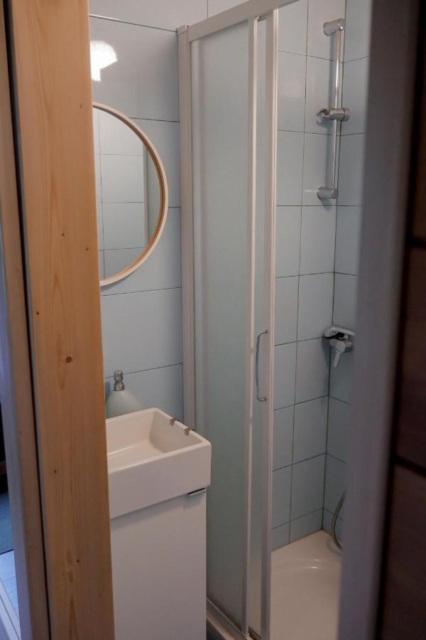 Rose Hip Hill Farm Bed & Breakfast Valea Tirnei ภายนอก รูปภาพ